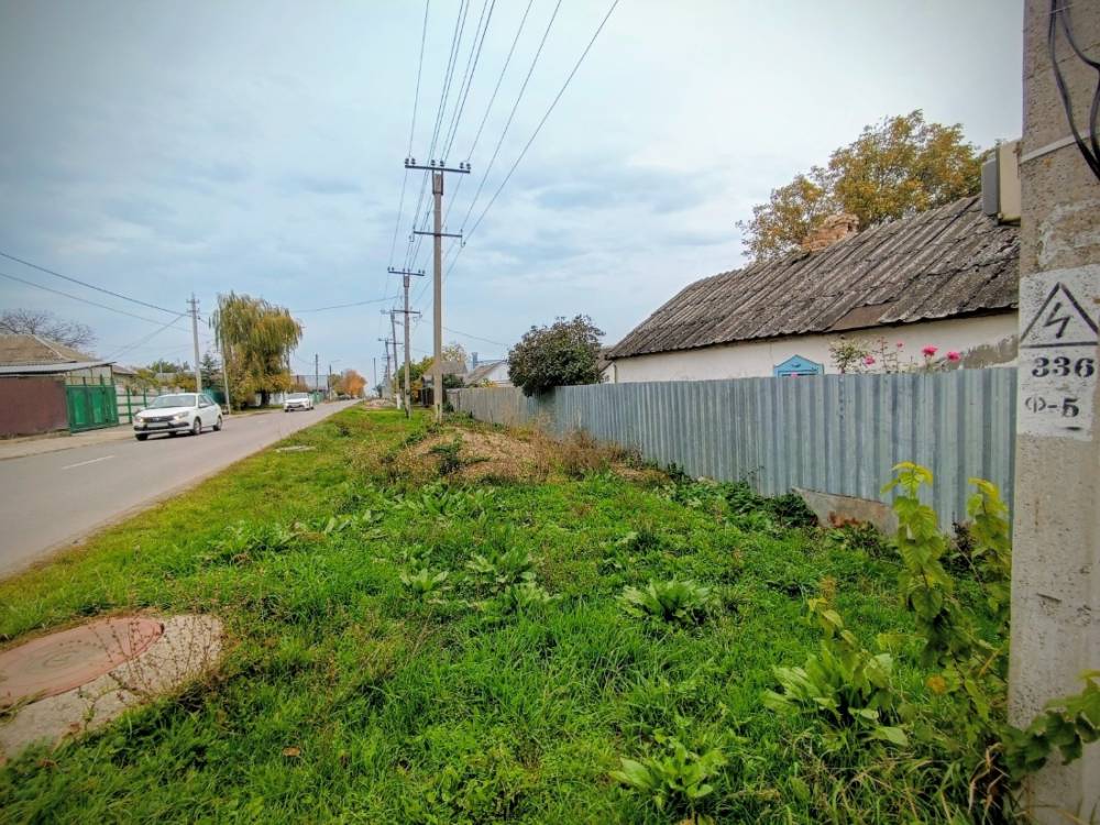 Ставропольский край, Предгорный Район, Новая Пролетарка х., Мира ул.; Участок на участке 50 сот.