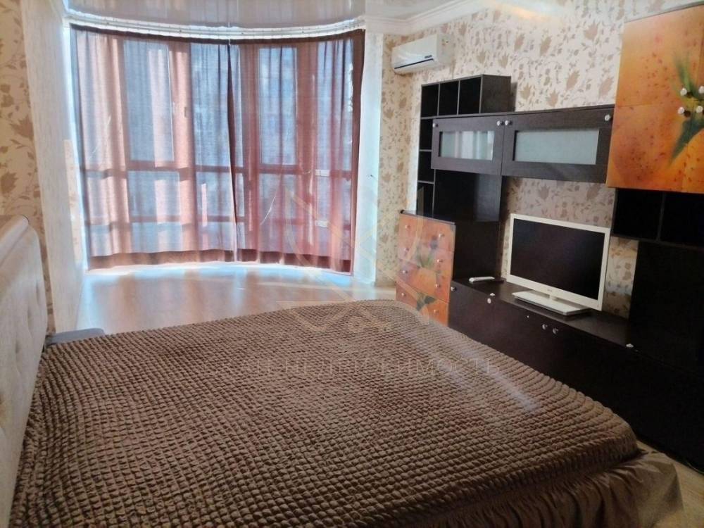 Ставропольский край, Пятигорск, Оранжерейная ул.; Квартира 48,60м² 3/9 эт.