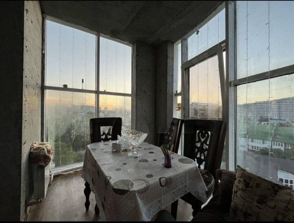 Ставропольский край, Пятигорск, Бунимовича ул.; Квартира 86м² 8/18 эт.