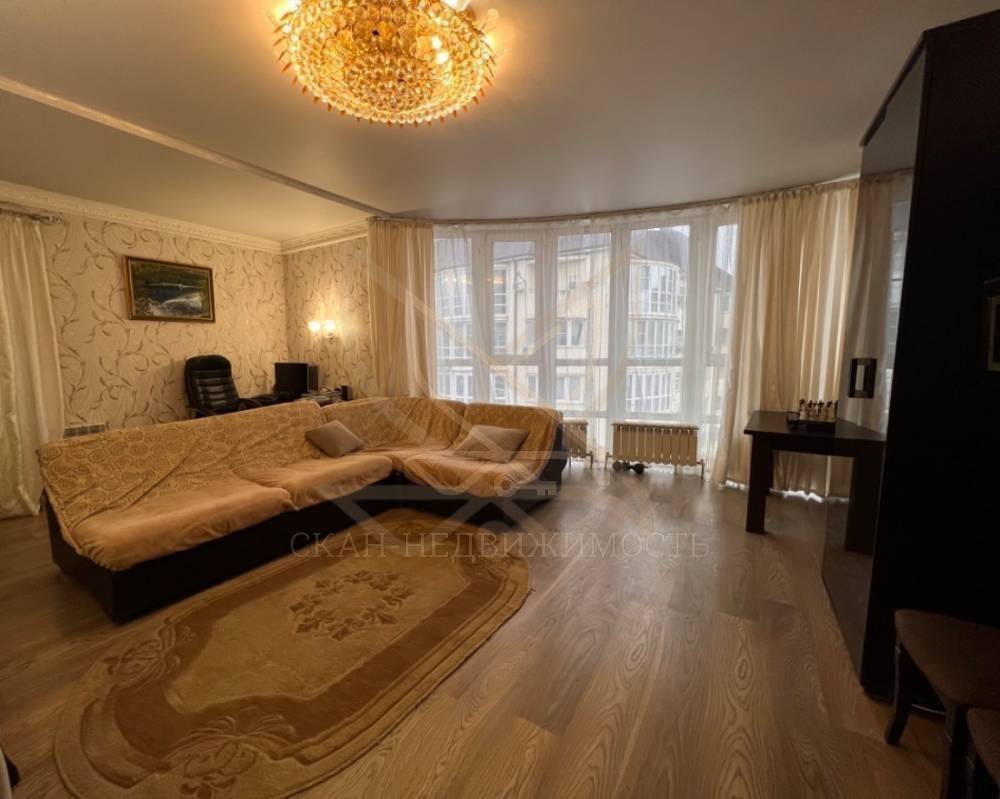 Ставропольский край, Пятигорск, Оранжерейная ул.; Квартира 88м² 8/9 эт.