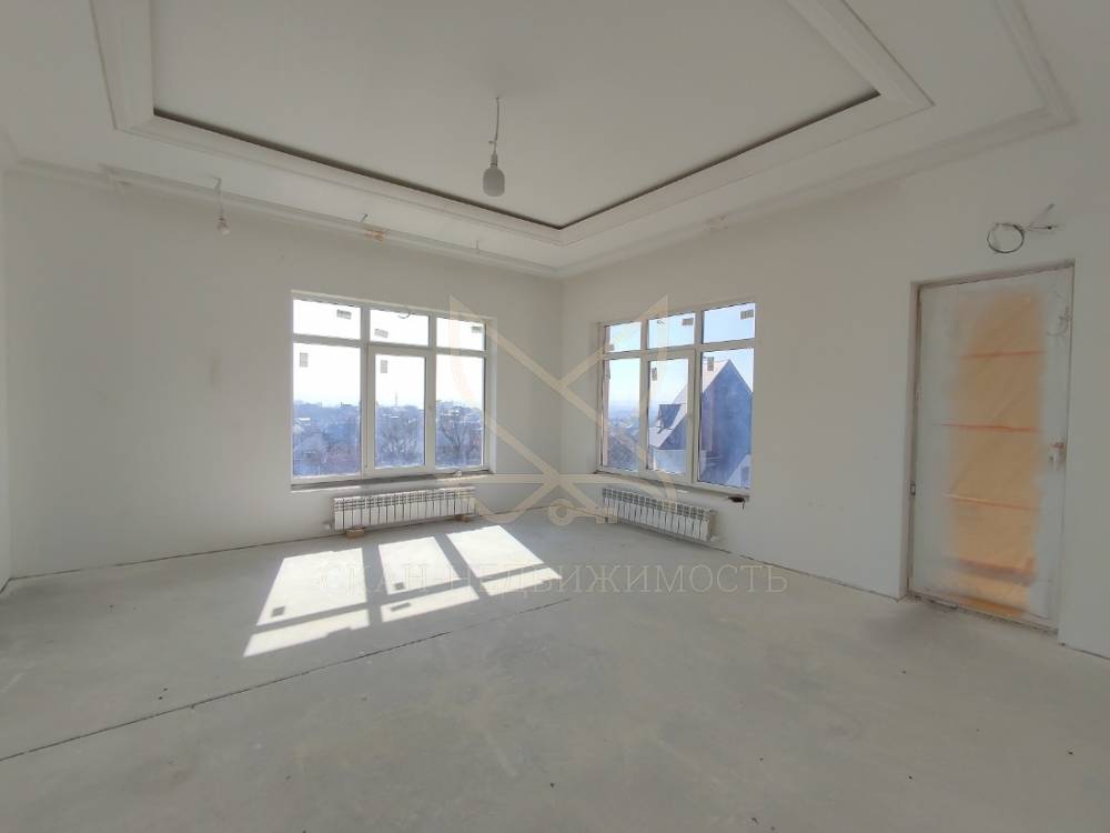 Ставропольский край, Пятигорск, Широкая ул.; Дом 166м² на участке 7 сот. 2 эт.