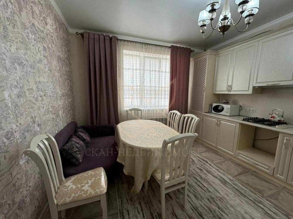 Ставропольский край, Ессентуки, Очаровательная ул.; Квартира 48м² 2/5 эт.