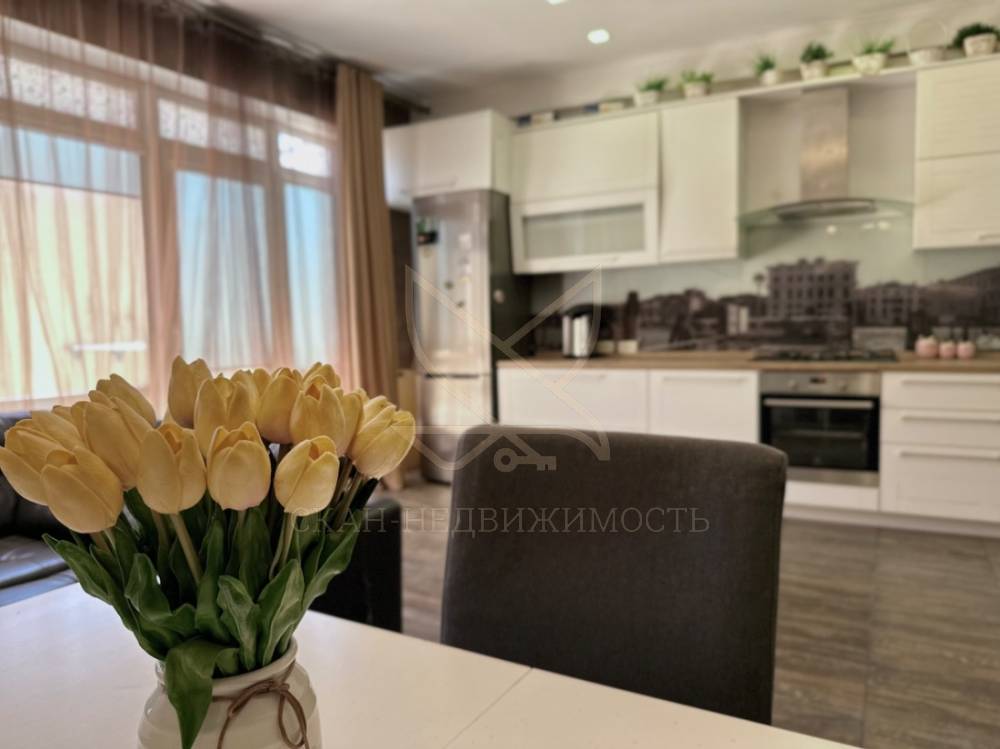 Ставропольский край, Пятигорск, Привокзальный пер.; Таунхаус 219м² на участке 1,70 сот. 3 эт.