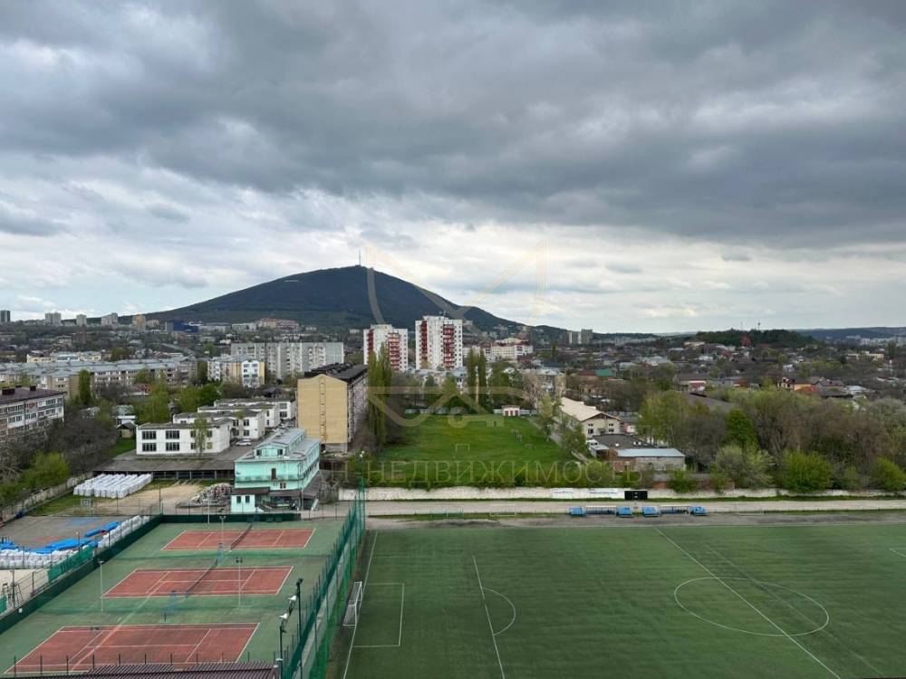 Ставропольский край, Пятигорск, Украинская ул.; Квартира 48,50м² 10/12 эт.