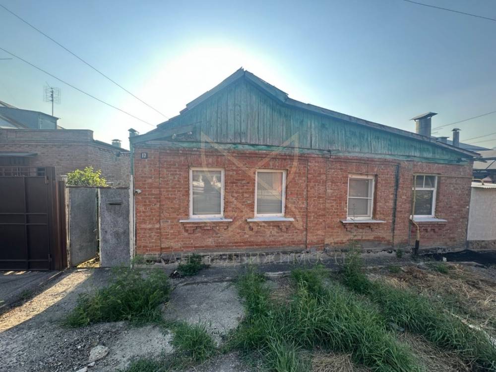 Ставропольский край, Пятигорск, Шахтинский пер.; Дом 80м² на участке 2,80 сот. 1 эт.