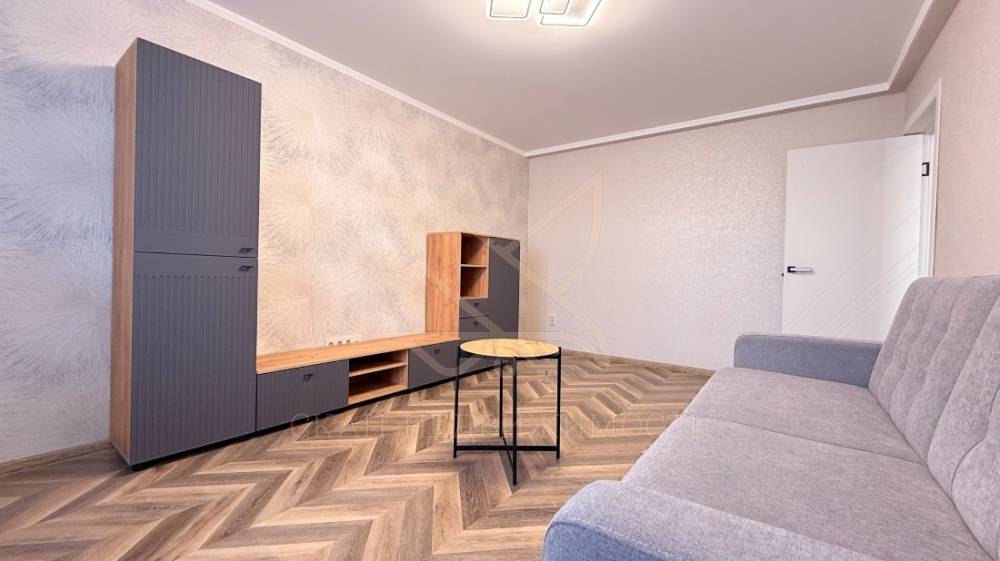 Ставропольский край, Пятигорск, Первая бульварная ул.; Квартира 52м² 5/5 эт.