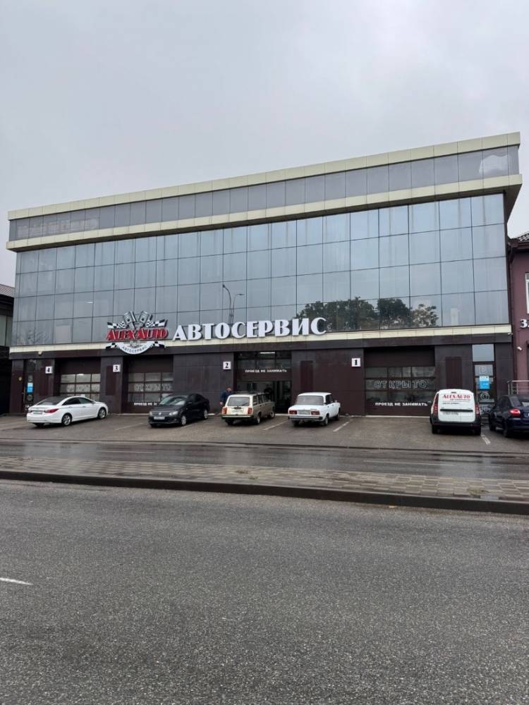 Ставропольский край, городской округ Пятигорск, Горячеводский п., Калинина пр-кт; Помещение свободного назначения 1 150м² 4 эт.